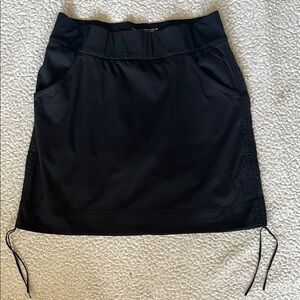 Columbia black skort- never worn